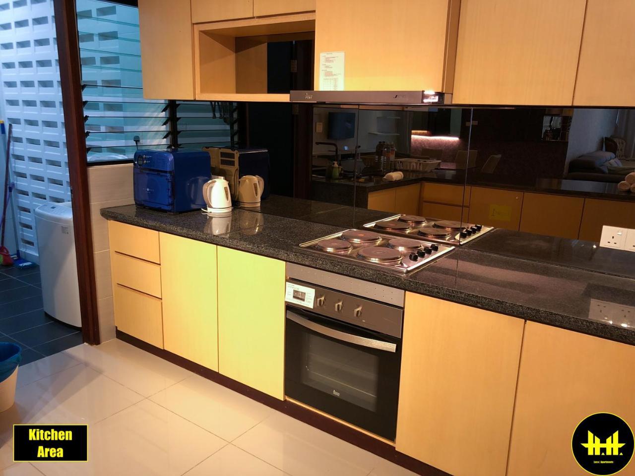 Luco Apartments @ Imperial Suites Kuching Extérieur photo