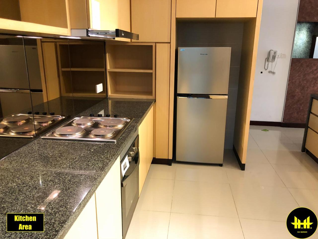 Luco Apartments @ Imperial Suites Kuching Extérieur photo